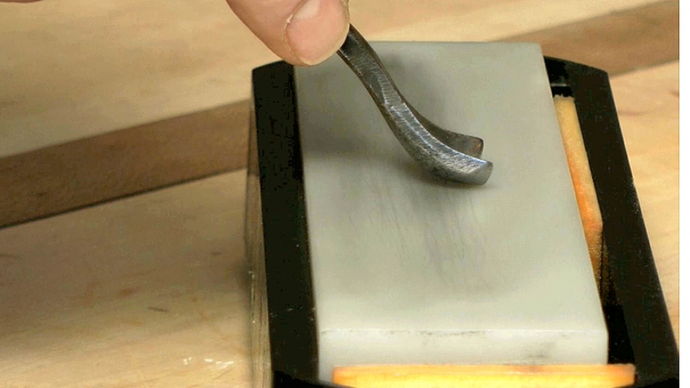 Sharpening Shortbent Gouges