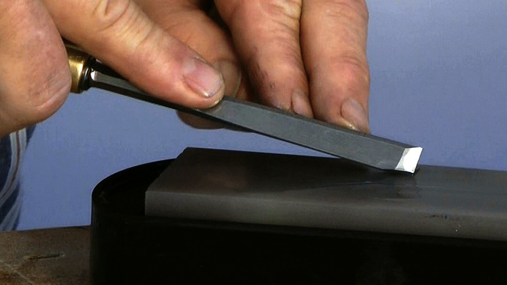 Sharpen Your V tools 6 Sharpen Side bevels